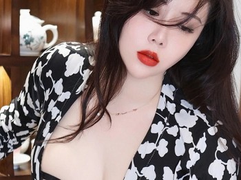 XiuRen Vol.7548 王婉悠