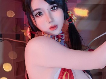 XiuRen Vol.11154 汐汐爱吃草莓