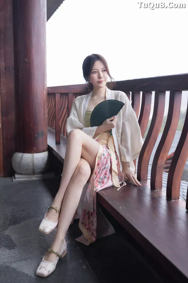 XiuRen Extra FW0009 鱼子酱