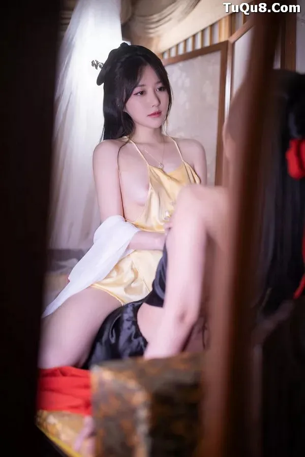XiuRen Extra FW0212 鱼子酱
