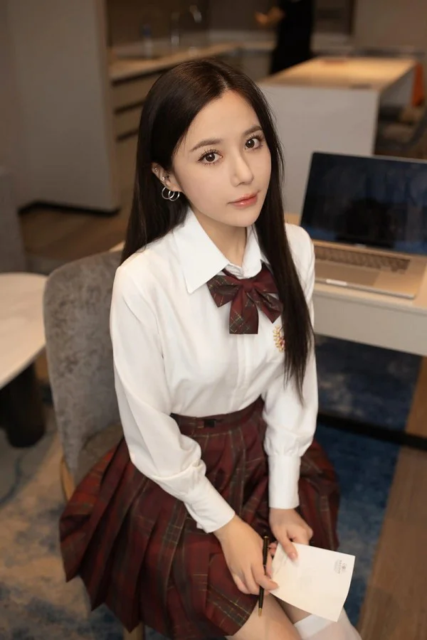 XiuRen Extra FW0397 鱼子酱